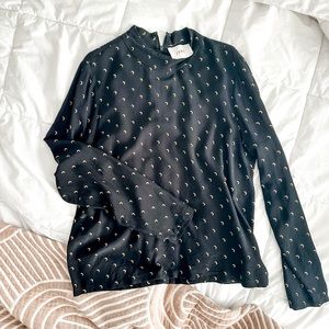 Boutique Mini Moon Mock Neck Cassia Blouse (Size Small)